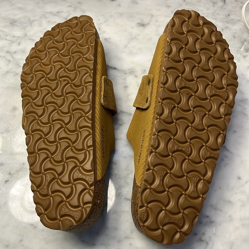 Birkenstock Kyoto Suede Embossed Sandal Size 9 NWT - Picture 9 of 13